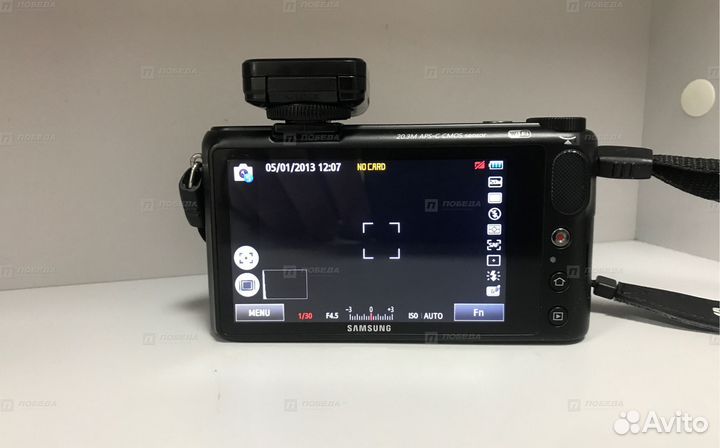 Фотоаппарат Samsung NX2000