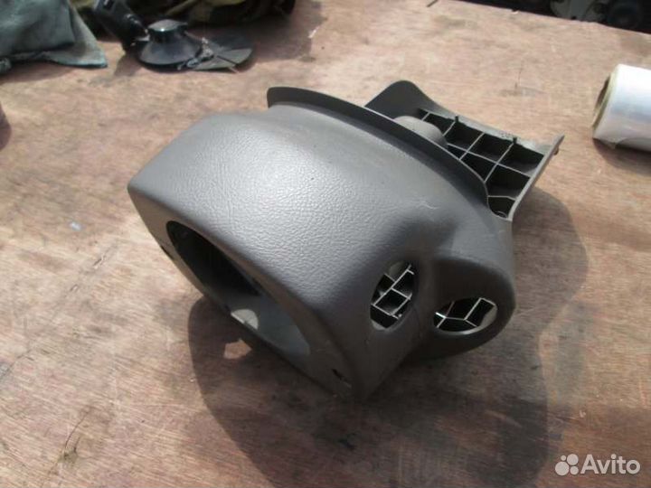 Кожух рулевой колонки Toyota Corolla Fielder