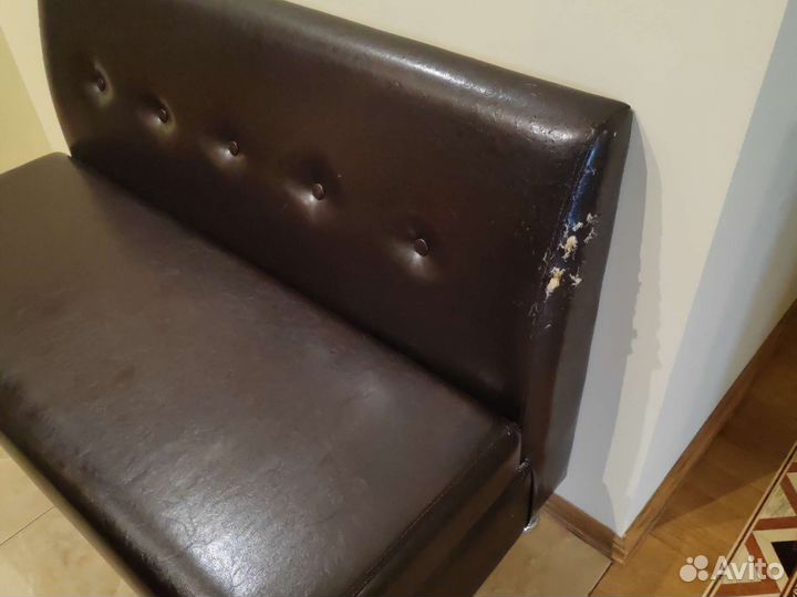 Банкетка в прихожую с ящиком