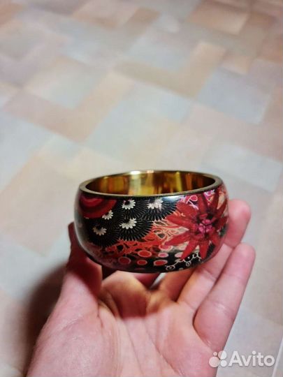 Женский браслет