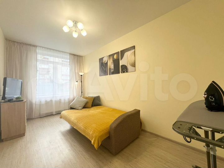 2-к. квартира, 65 м², 1/9 эт.