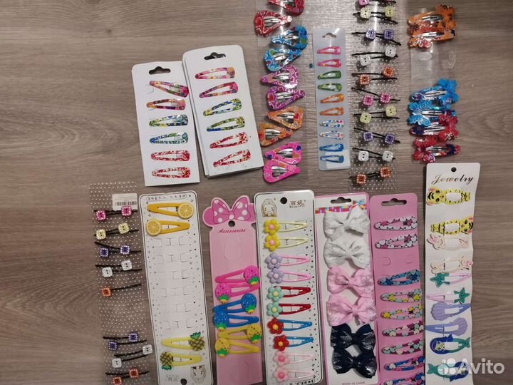 Заколки, резинки, бантики, и многое другое