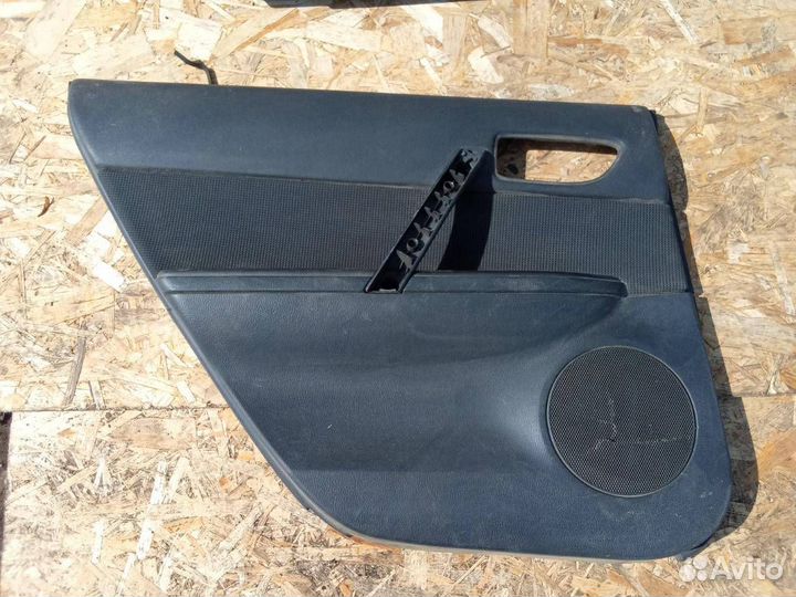 Дверные карты комплект Mazda 6 GG седан