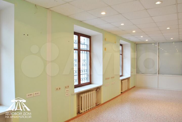 Офисное помещение, 1010 м²