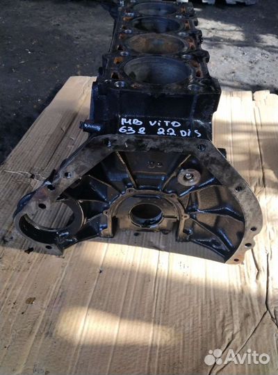 Блок двигателя мерседес вито 638. 2,2 дизель