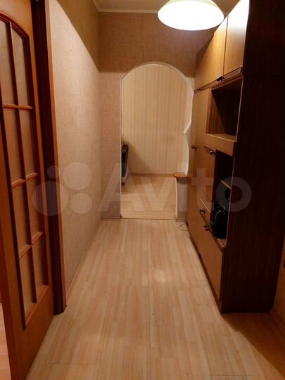 2-к. квартира, 48 м², 4/9 эт.