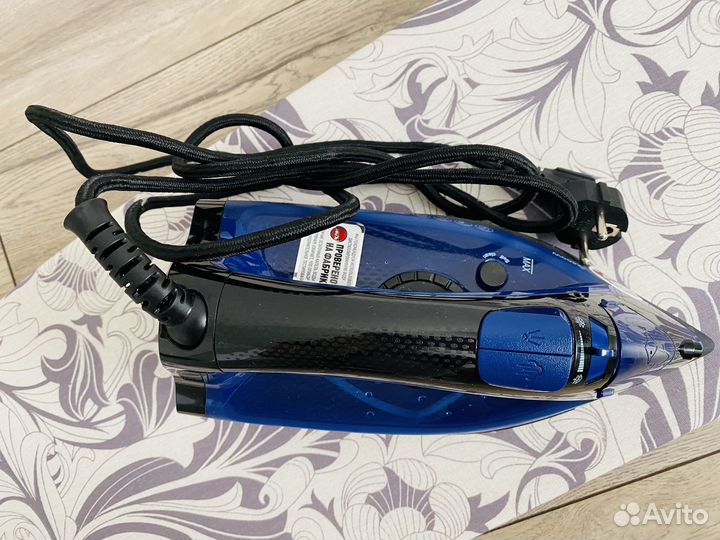 Утюг Polaris PIR 2481K новый