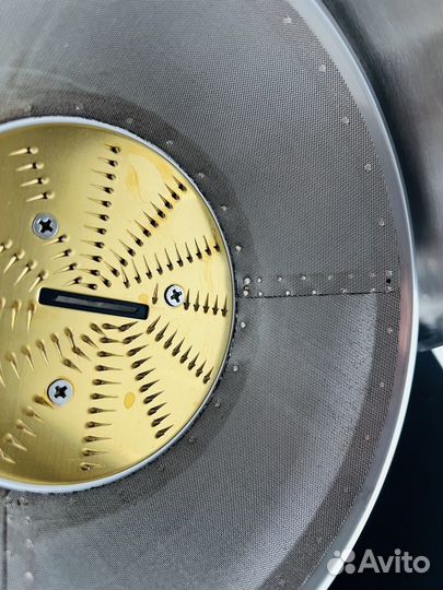 Соковыжималка Bork. Инф. в объявлении