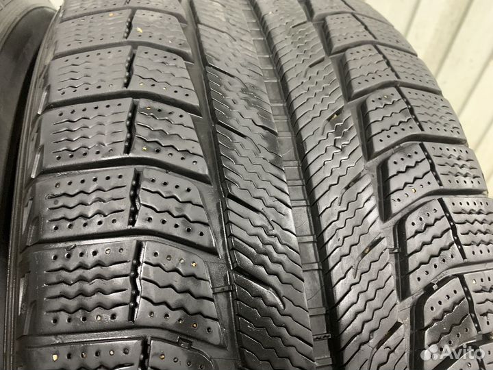 Michelin Latitude X-Ice 2 255/50 R19