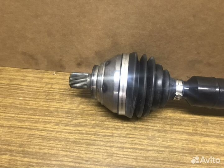 Приводной вал правый шкода октавия A5 RS