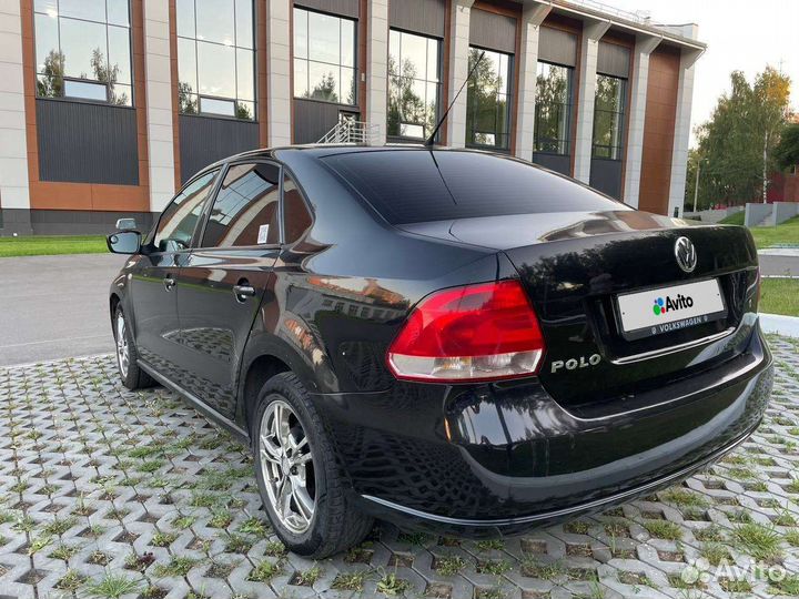 Volkswagen Polo 1.6 МТ, 2012, 300 000 км