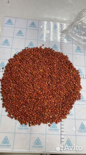 Конденсаторы км рыжие зеленые