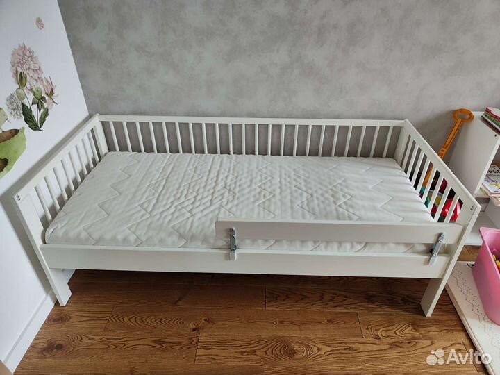 Детская кровать IKEA Гулливер с матрасом