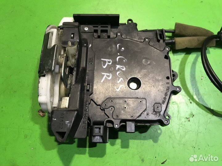 Замок задней правой двери Peugeot 407