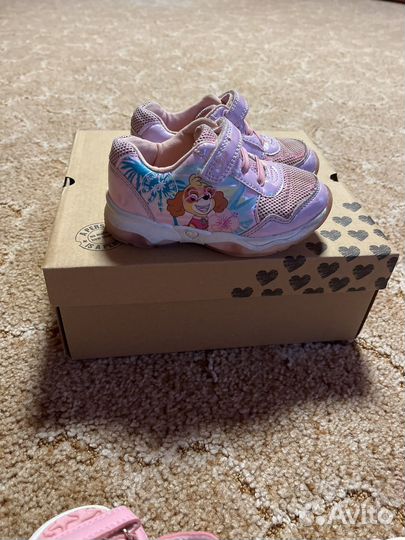 Кросовки для девочки 24 размер
