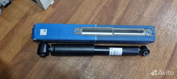 Стойки амортизатора nissan qashqai j10