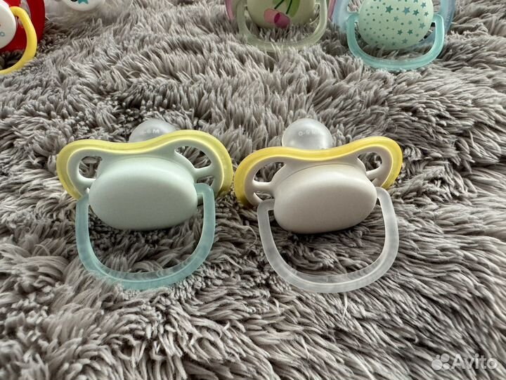 Пустышки avent / baboo / lubby 0 - 6