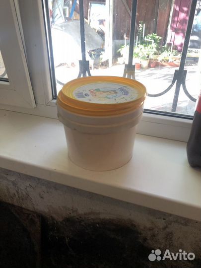 Пластиковые вёдра с крышками