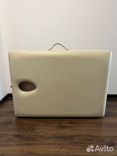 Массажный стол