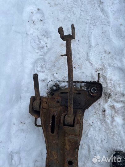 Задняя балка подрамник Chevrolet Epica v250 Эпика