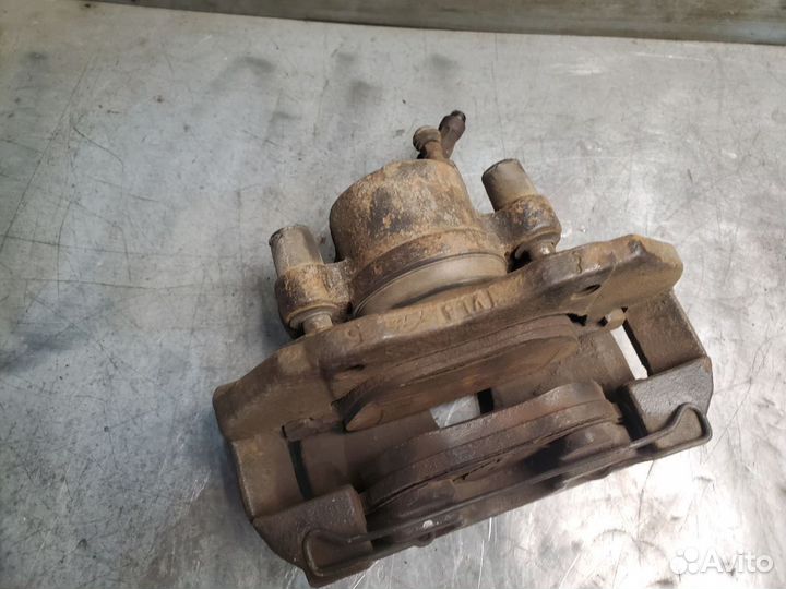 Ford Focus 2 Суппорт передний правый