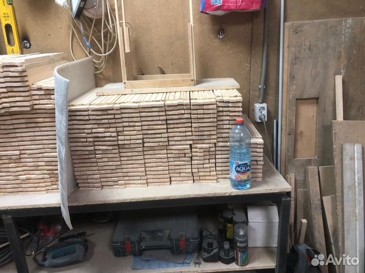 Рамки для пчел, улья, ловушки и многое другое