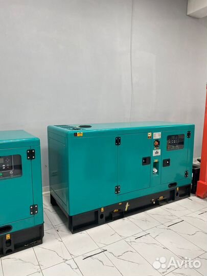 Дизельный генератор 600 кВт в кожухе с авр