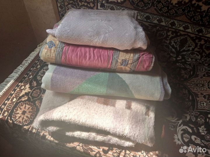 Покрывало, плед, одеяла + плед бонусом