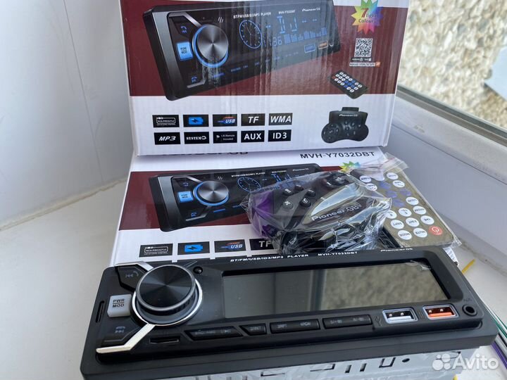 Автомагнитола 