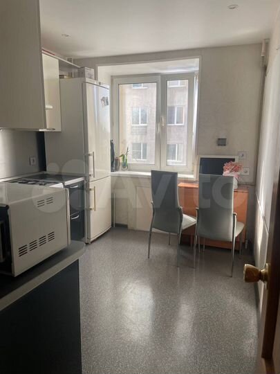 2-к. квартира, 45 м², 8/12 эт.