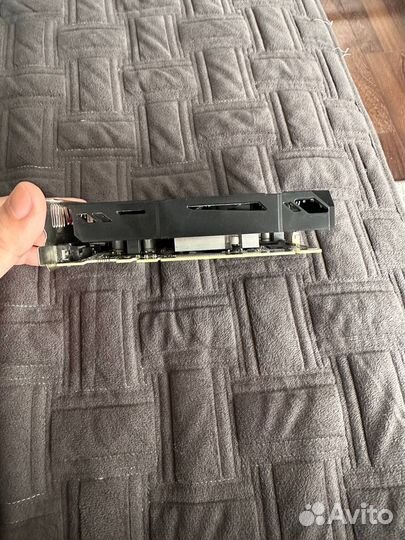 Видеокарта MSI RX 550 4 gb