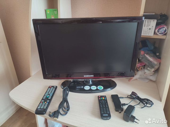 Телевизор + приставка + антена
