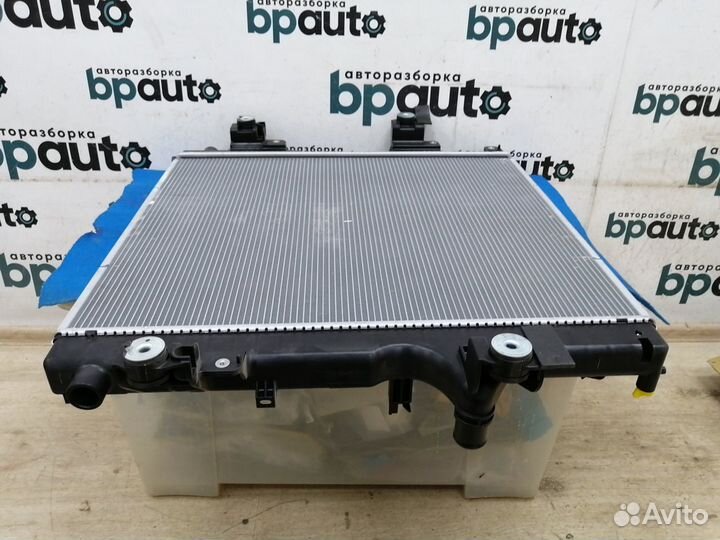 Радиатор охлаждения V-28 Дизель 16400-30380 Toyota