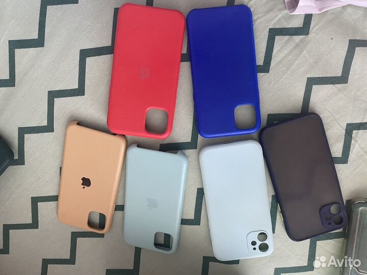 Чехол на iPhone 11