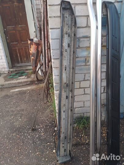 Оригинальные пороги Тойота Лэнд Крузер Прадо-150