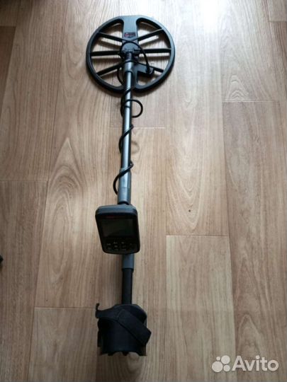 Металлоискатель Gold hunter b75