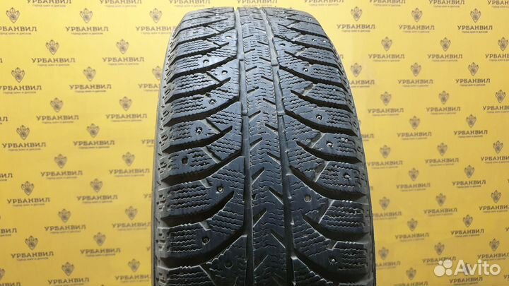 Bridgestone Ice Cruiser 7000 225/65 R17 106T