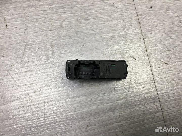 Кнопка выключатель Ford Mondeo 2 2009