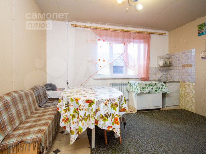 Дом 105 м² на участке 12,8 сот.