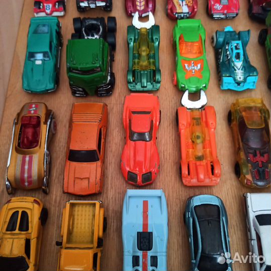 Машинки оригинал Hot Wheels