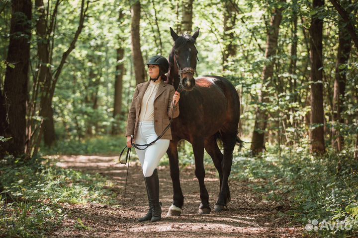 Фотосессия в стиле oldmoney (олдмани) с лошадью