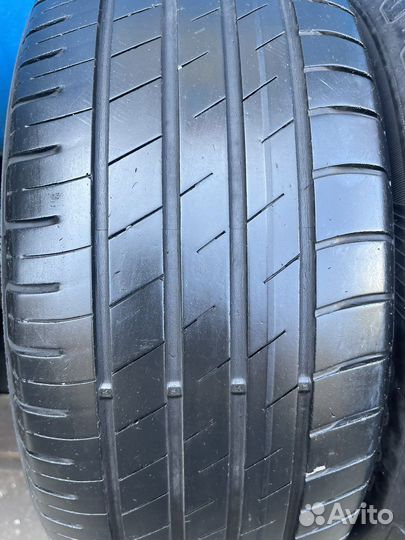 Goodyear EfficientGrip Performance 215/55 R17 94V