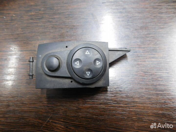 Кнопка регулировки рулевой колонки VW touareg