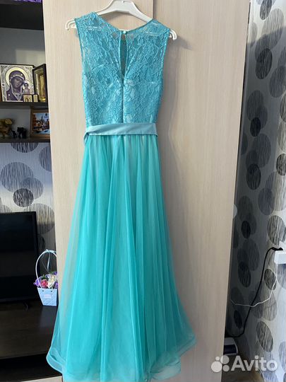 Нарядное платье