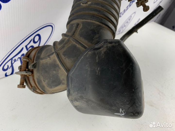 Патрубок воздушного фильтра Kia Rio 3 QB 2011-2016