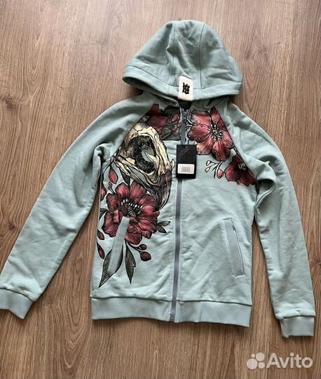 Спортивный костюм женский