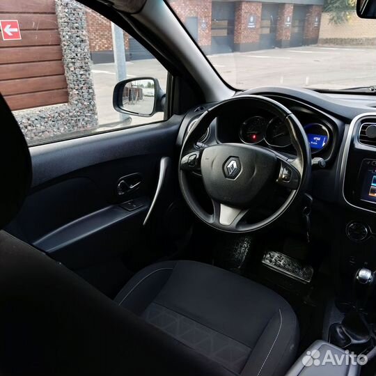 Renault Sandero Stepway 1.6 AT, 2015, 95 000 км