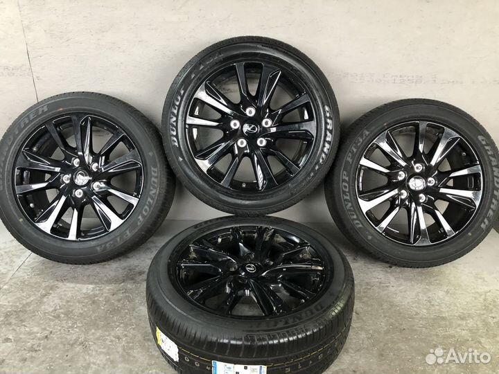 Оригинальные колеса на Lexus LX570 R21