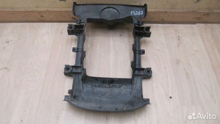 Накладка декоративная Volkswagen Touareg 2002-2010