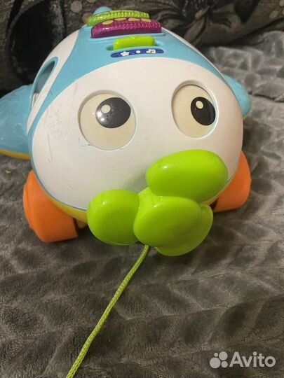 Самолет музыкальный